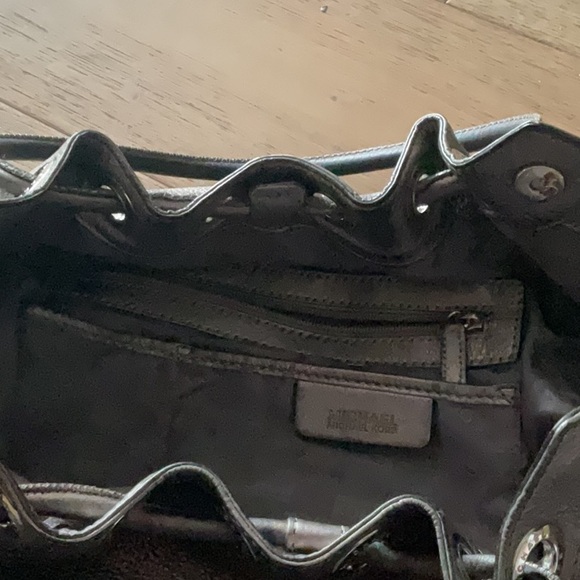 Michael Kors Metallic Pewter Pebbled Leather Double Handle Tote Handbag - Picture 5 of 8